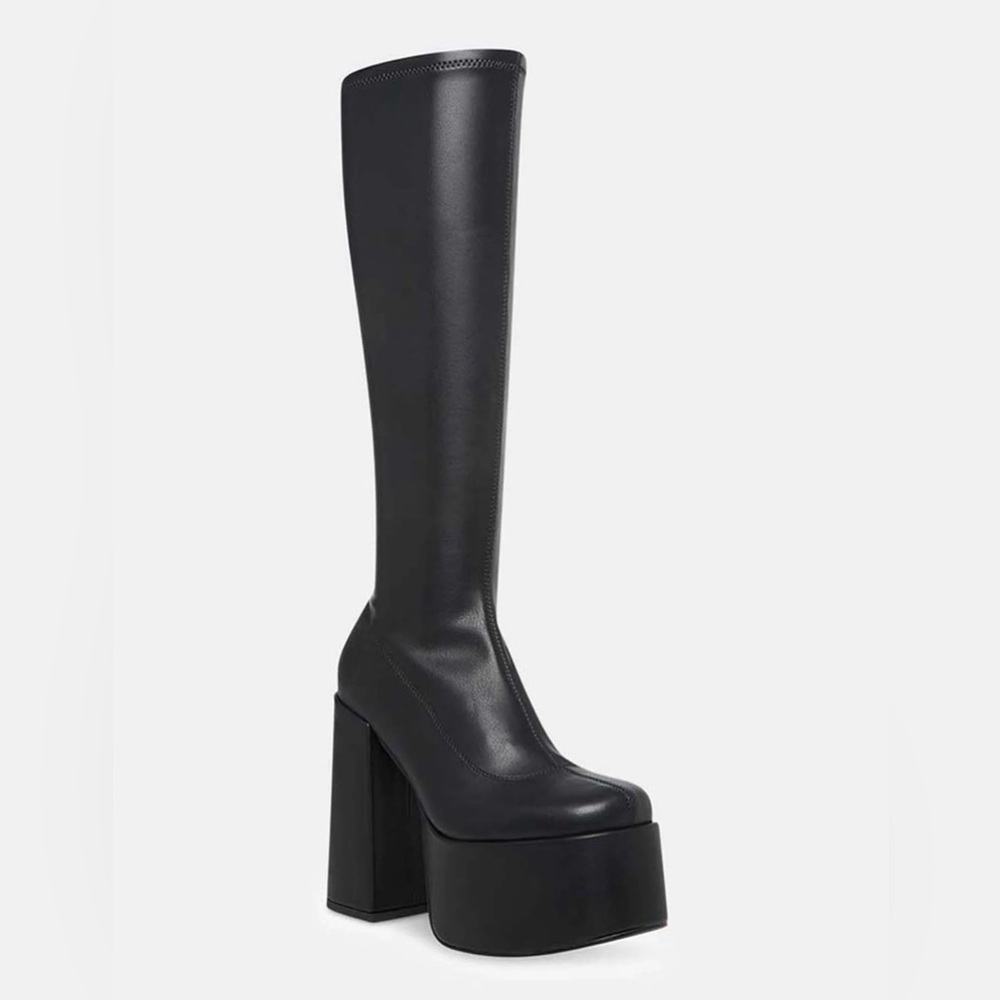 BRAND NEW!! STEVE MADDEN BOOTS